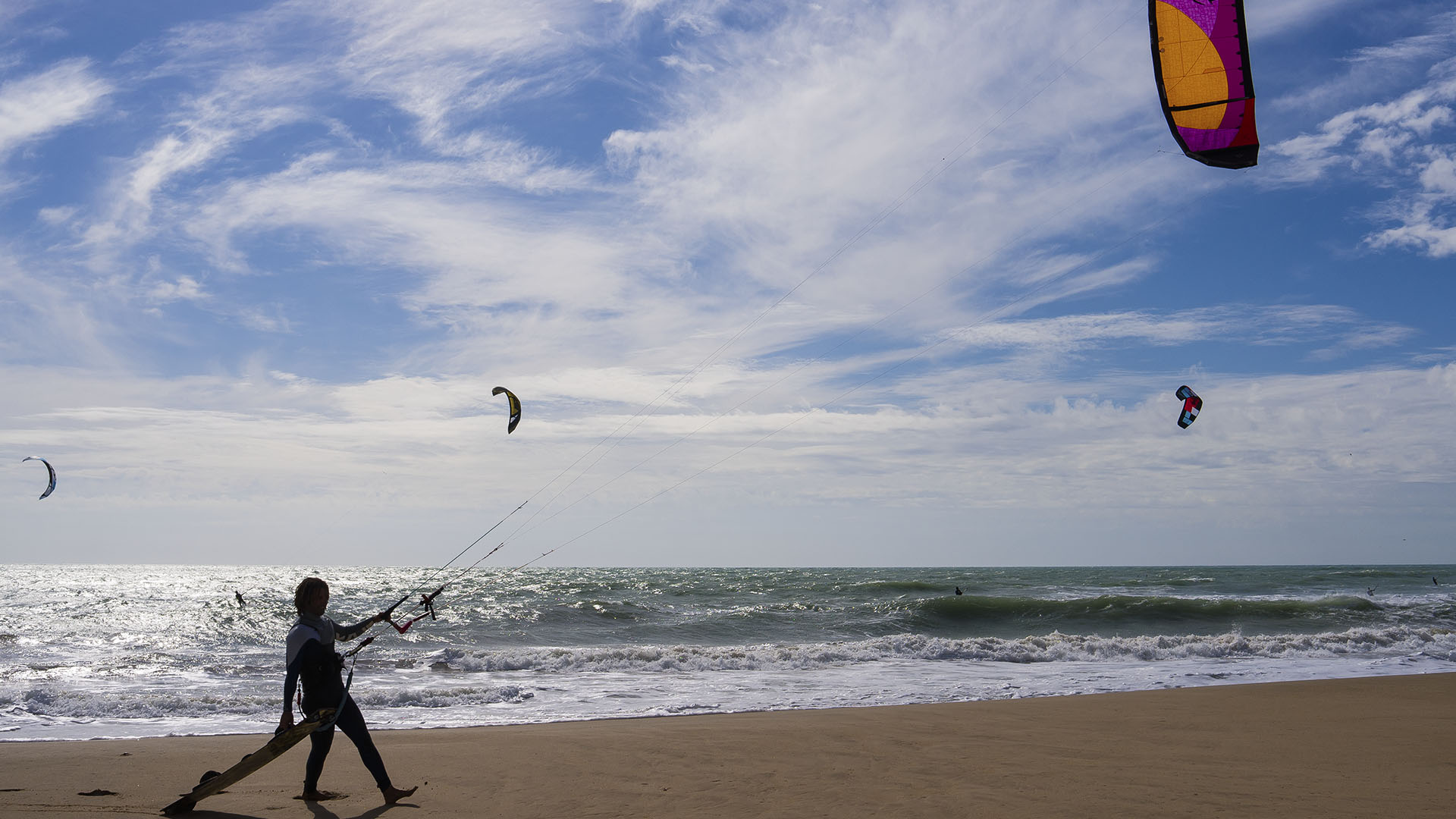 Der Stadtstrand von Cádiz – eine Mischung aus Barcelona und Havanna Kuba.