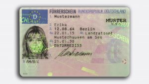 Im Januar 2013 setze die EU den einheitlichen europäischen Führerschein in Scheckkartenformat um. Nicht nur das Design änderte sich!