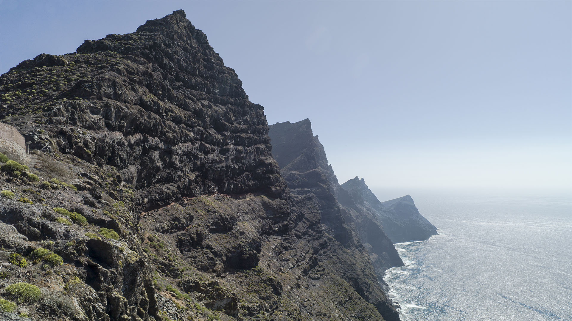 Blick vom El Balcon zum westlichsten Punkt Gran Canarias, den Los Bajones.