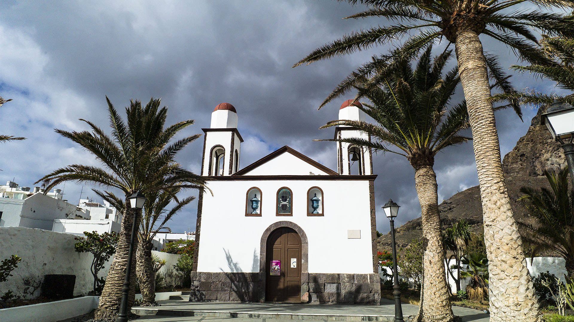Das Erbe von Anton Cerezo und seiner Frau Sancha Díaz de Zorita. Kirche und Kloster sollte es werden. Der Nachlassverwalter beschränkte sich darauf, eine einfache Kapelle errichten zu lassen.