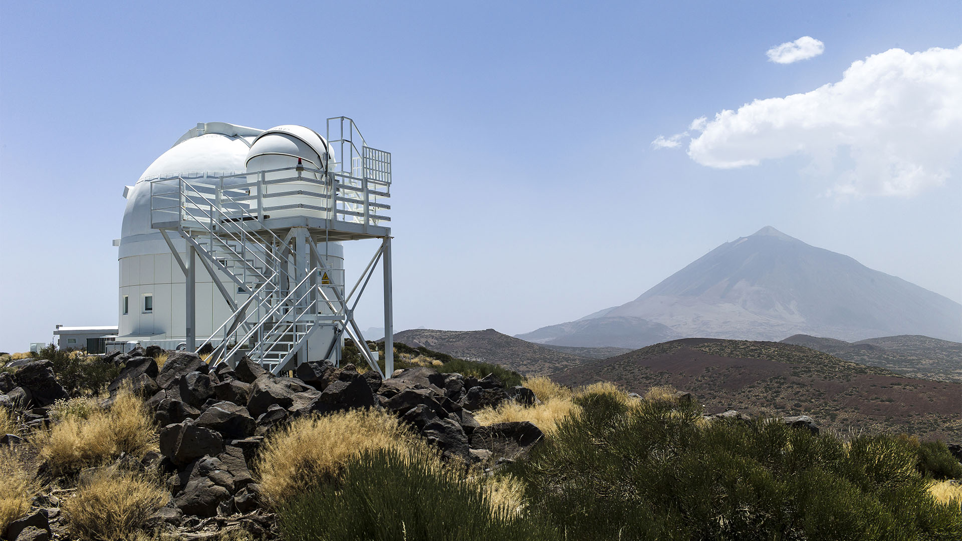 Vom Izaña Observatorium hat der Besucher einen herrlichen Blick auf den Teide, höchster Berg Spaniens.