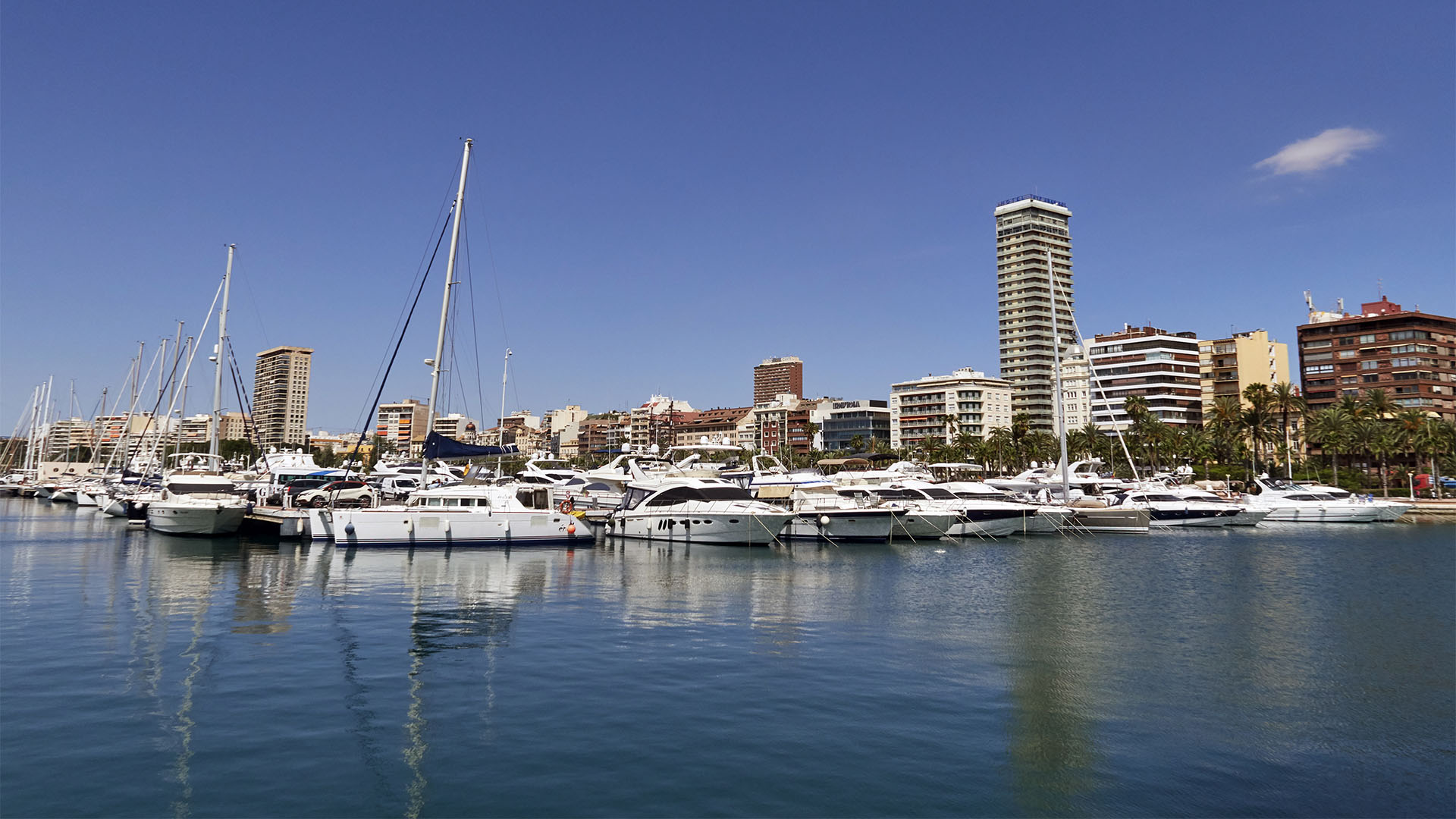 Alicante Spanien – Marina.