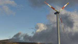 Die Windkraftanlagen auf der Hochebene Paul da Serra Madeira.