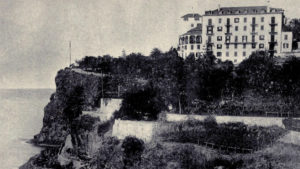Das Hotel Reid's Palace Madeira im Jahr 1909.