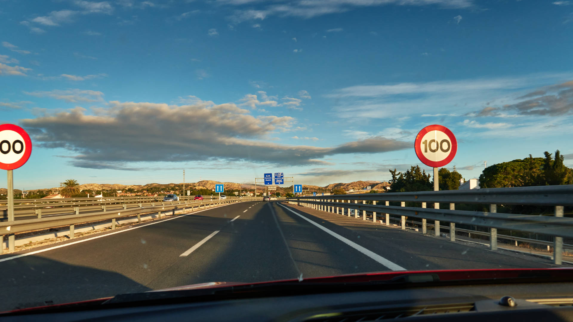 Mit dem Auto von Alicante nach Narbonne.