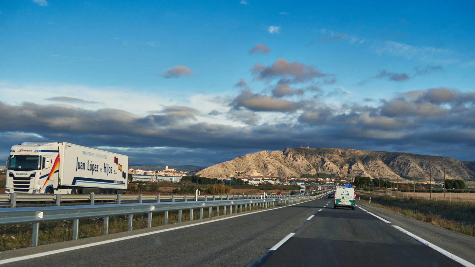 Mit dem Auto von Alicante nach Narbonne.