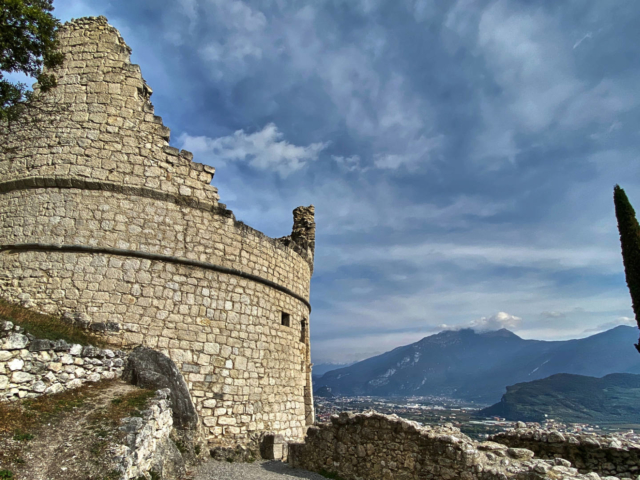 Die Bastione über Riva del Garda – ein Renaissance Bau der Venezianer.