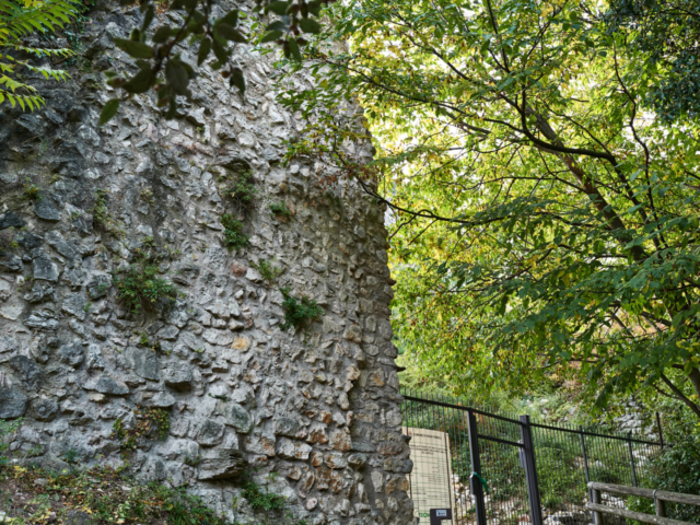 Castel Penede in Nago hoch über Torbole.