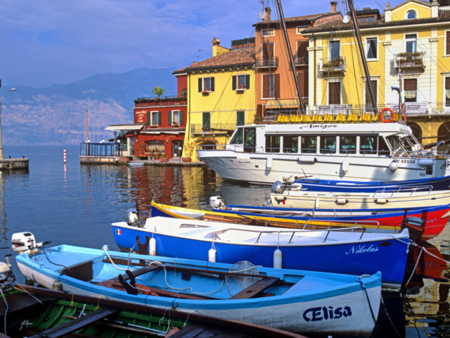 Der Hafen von Malcesine, Lago di Garda.