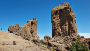 Kletterrouten durch die Wände des Roque Nublo.