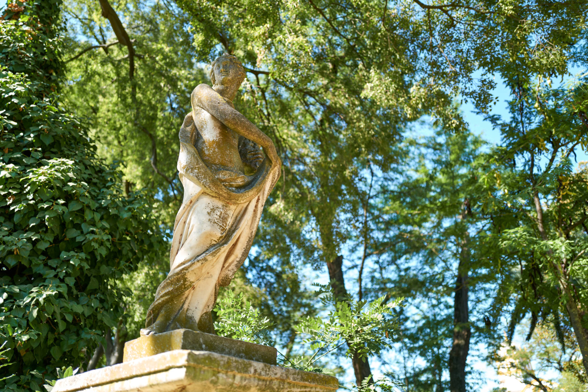 Glorieta de Doña Sol – Parque de María Luisa Sevilla.