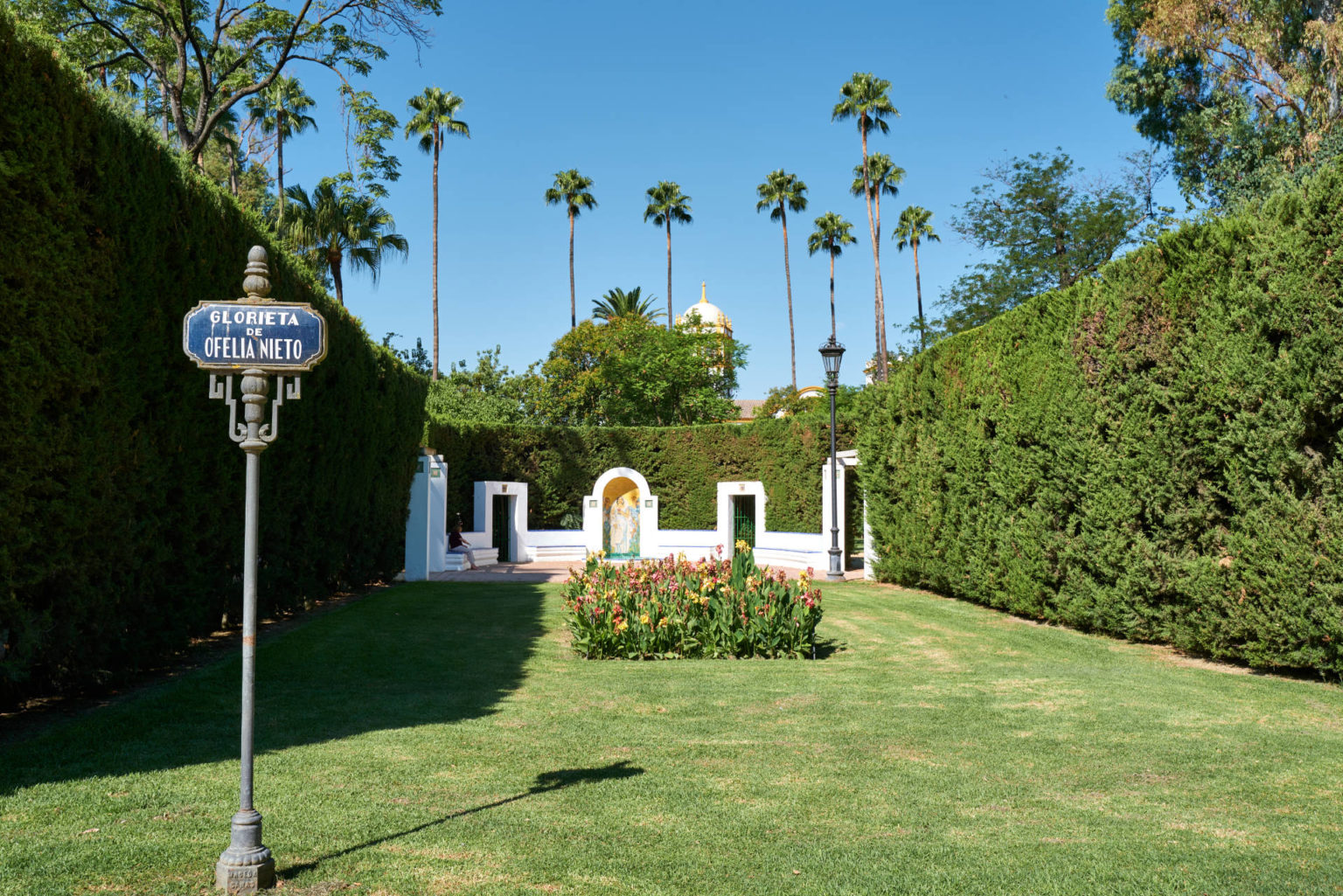 Glorieta Ofelia Nieto – Parque de María Luisa Sevilla.