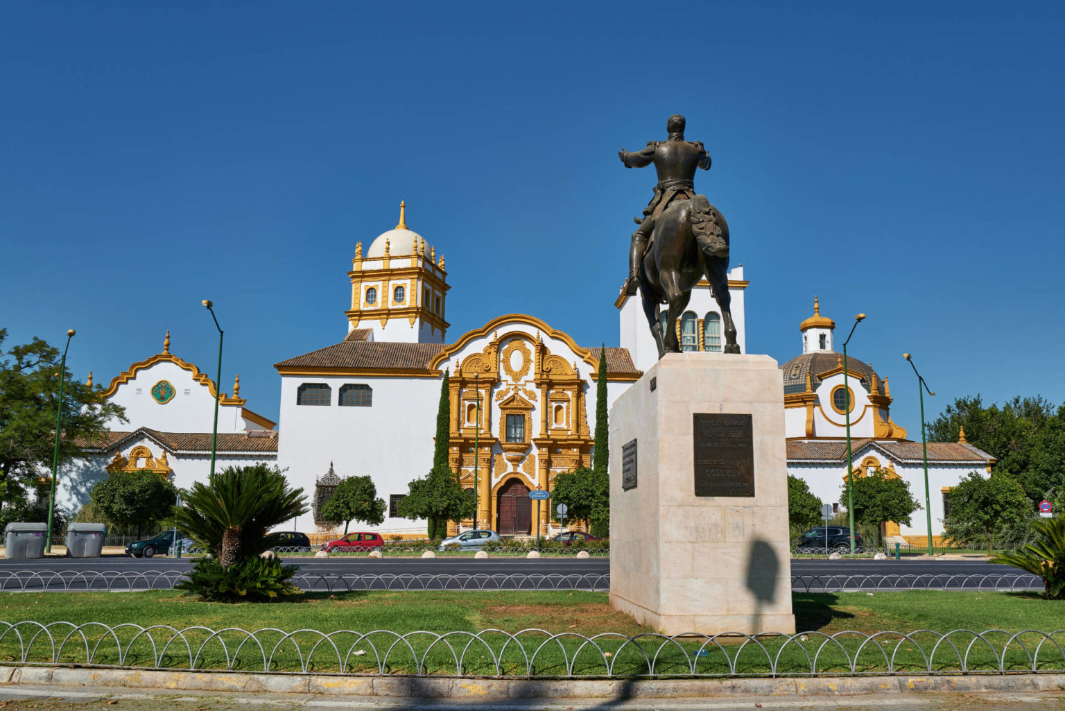 Monument to Simón Bolívar – Parque de María Luisa Sevilla.