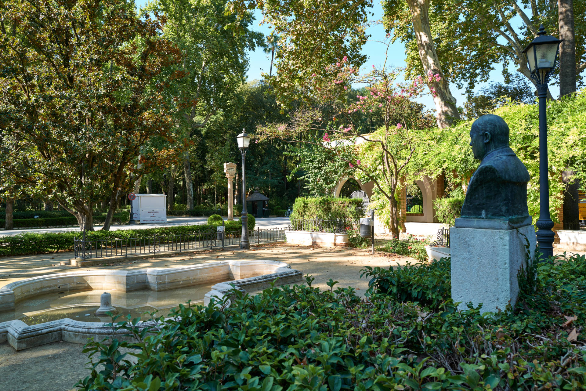 Punto de Lectura – Parque de María Luisa Sevilla.