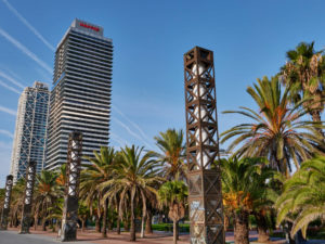 Barcelona – Blue Building und Torre Mapfre.