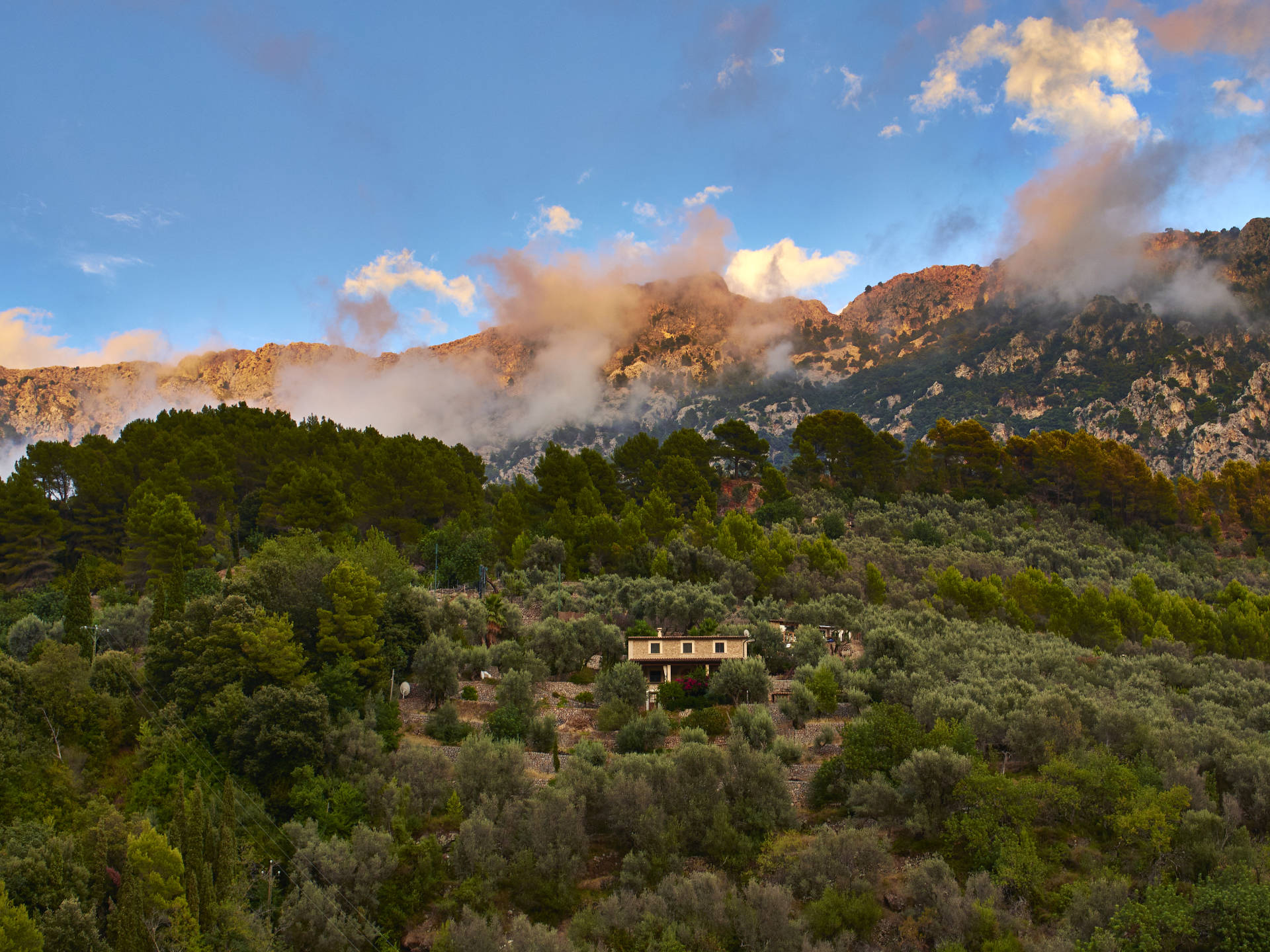 Ausläufer der Betischen Cordilleren – das Tramuntana Gebirge auf Mallorca.