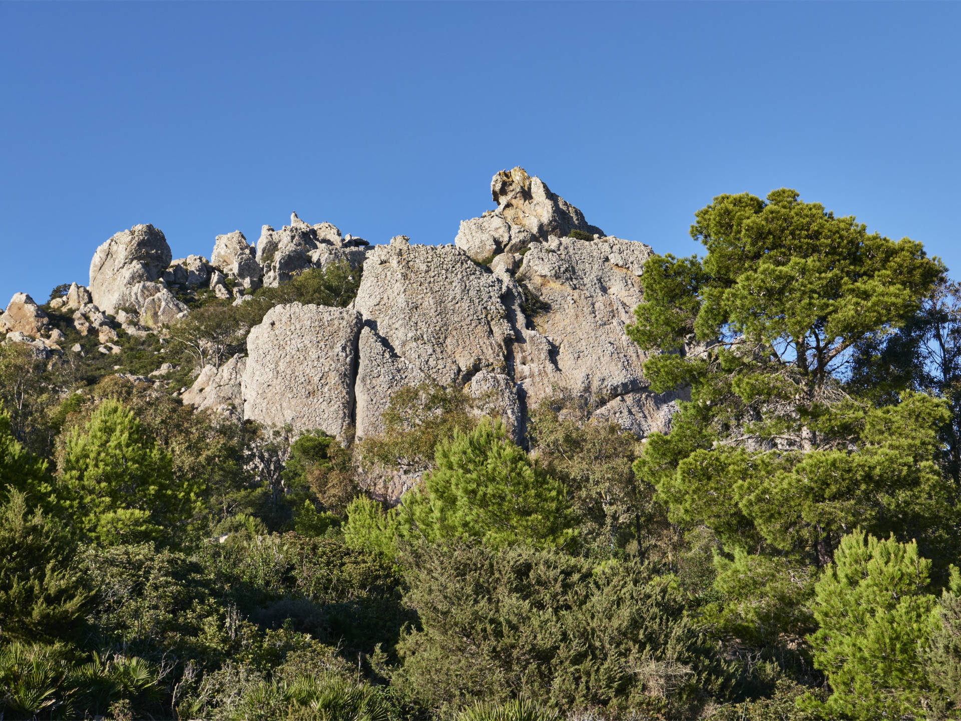 Ausläufer der Betischen Cordilleren am Punta de Gracia Tarifa.