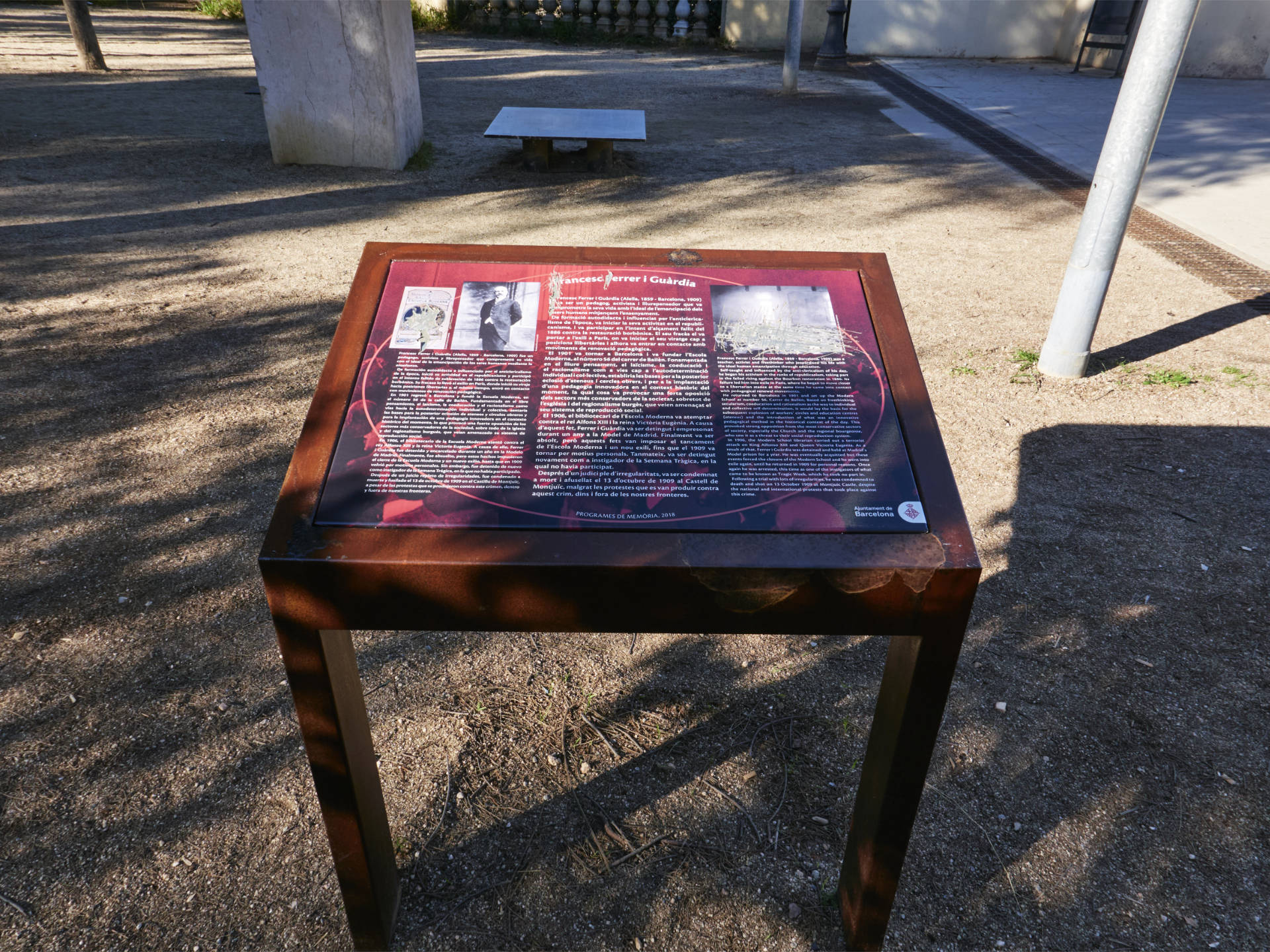 Monument a Ferrer i Guàrdia Montjuïc Barcelona.