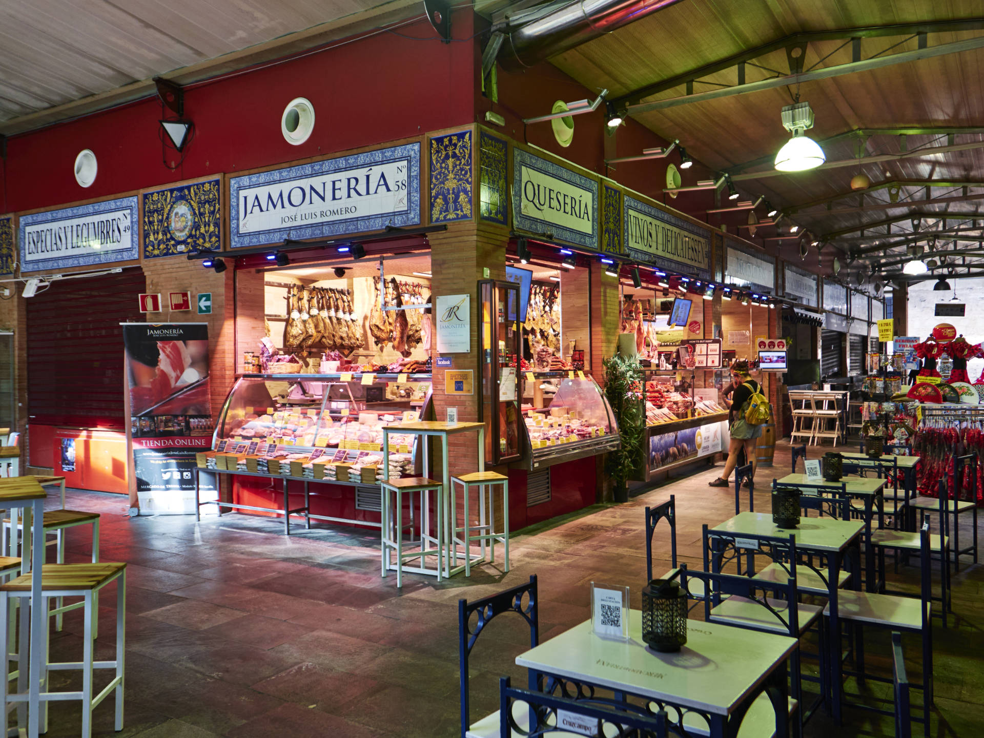 Imbiss im Mercado de Triana in Sevilla.