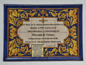 Gedenktafel zur Einweihung des Mercado de Triana Sevilla.