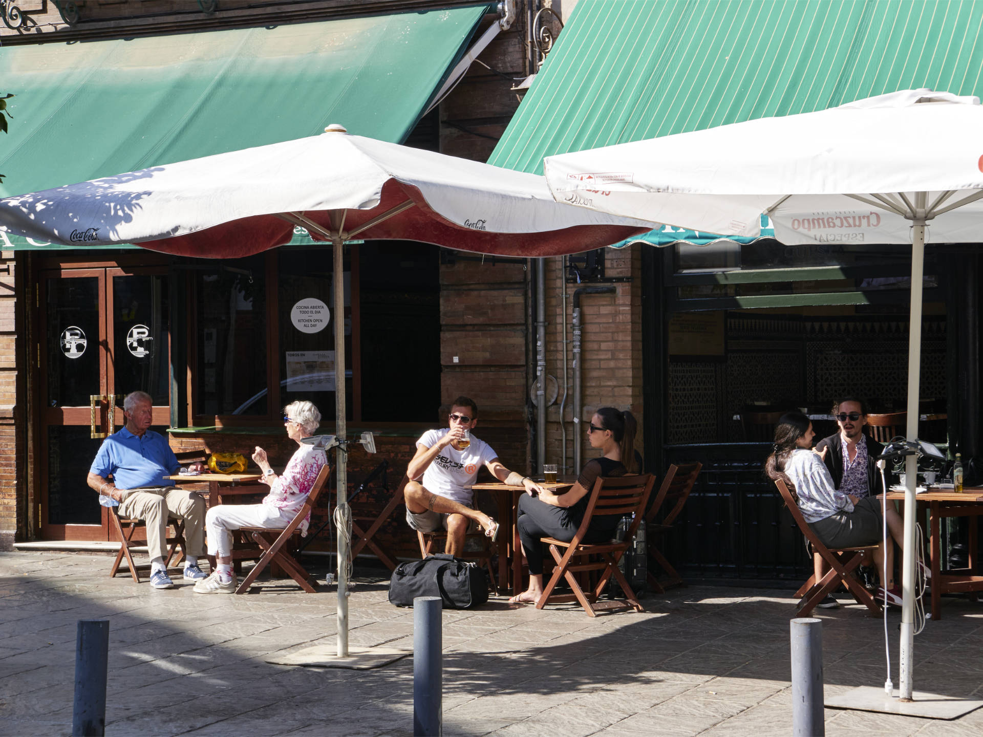 Plaza del Altozano am Mercado de Triana.