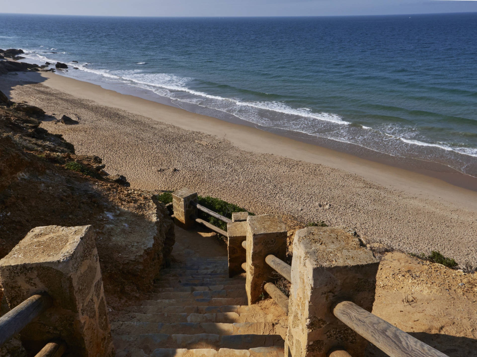 Treppe zur Cala del Tio Juan Medina I Conil de la Frontera.