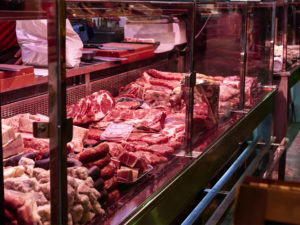 Carne im Mercado de Triana Sevilla.