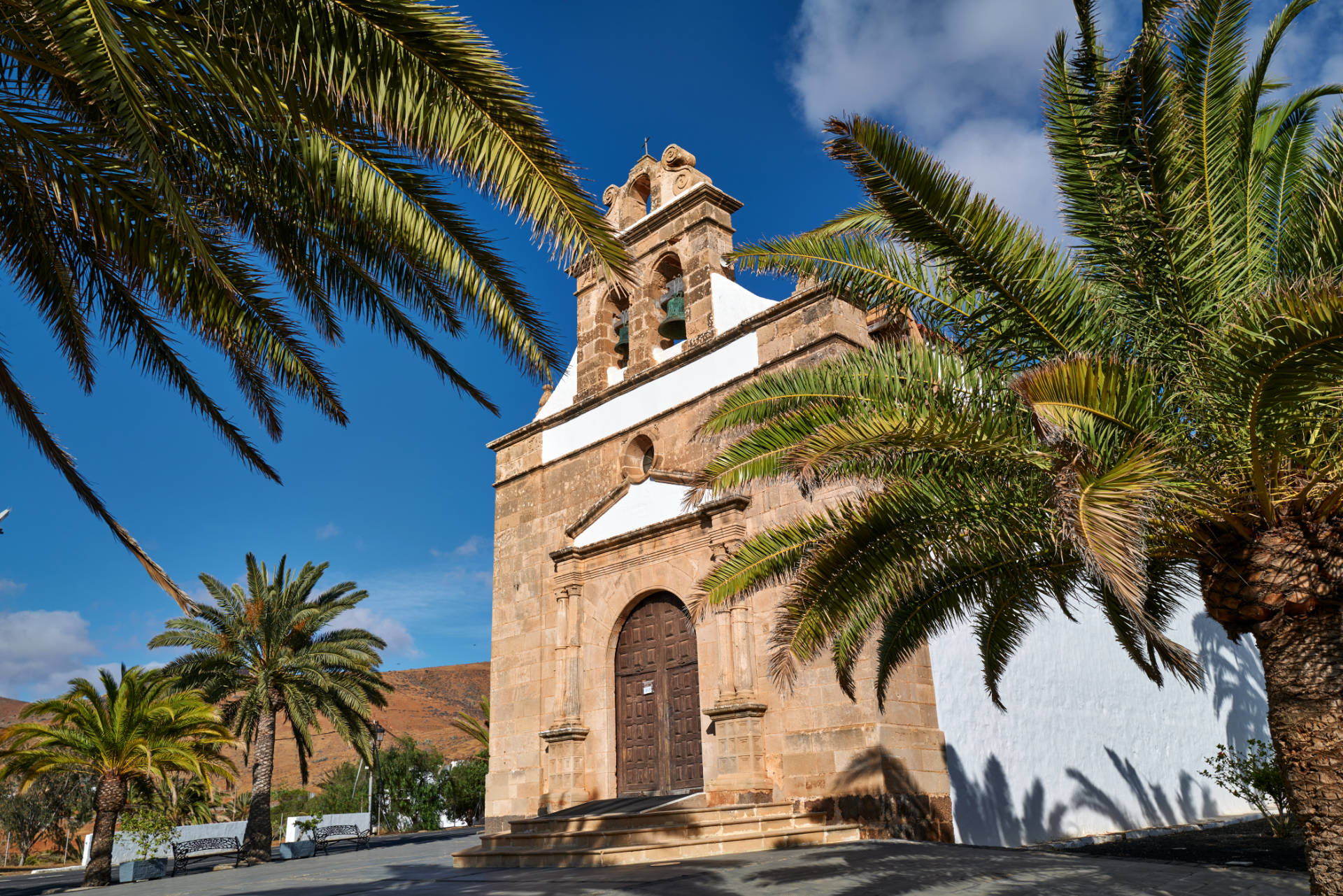 Die Iglesia Virgen de la Peña in Vega de Río Palmas.