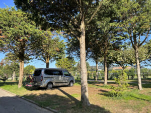 Einsam direkt am Strand – Camping Playa Joyel Noja Cantábria Mitte September.