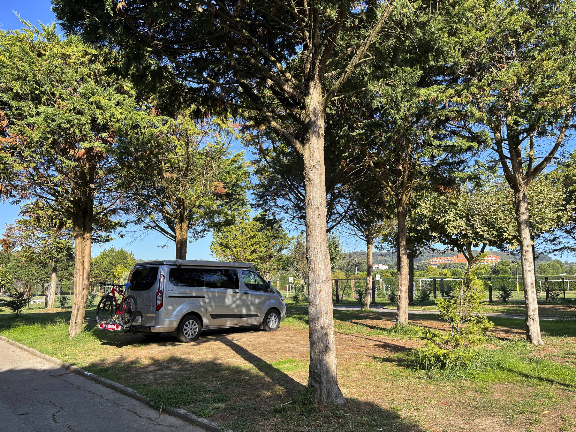 Einsam direkt am Strand – Camping Playa Joyel Noja Cantábria Mitte September.