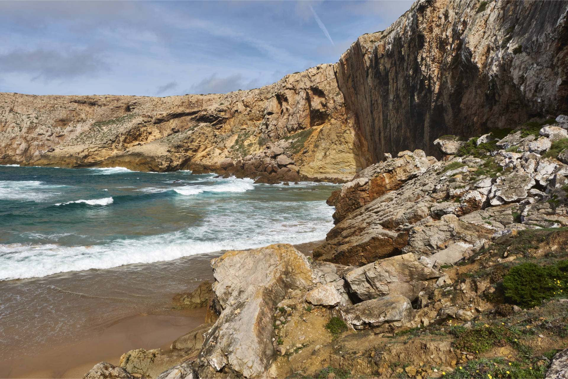 Theaterhaus der Natur – der Strand die Bühne, die Klippen die Ränge.