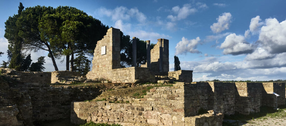 Ruinas de Miróbriga Santiago do Cacém Portugal.