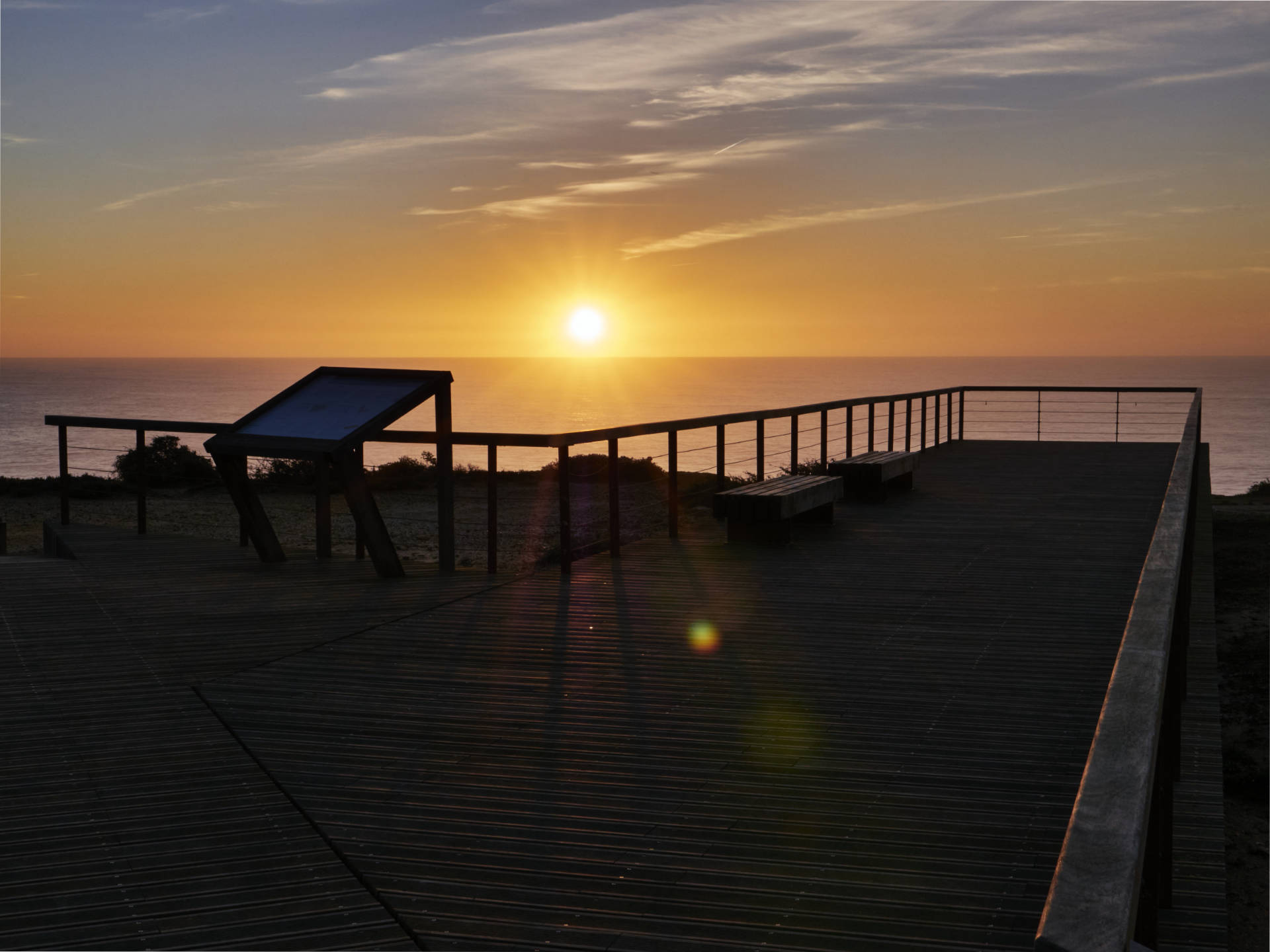 Sunset am Sunset am Ponta do Cavaleiro Portugal.