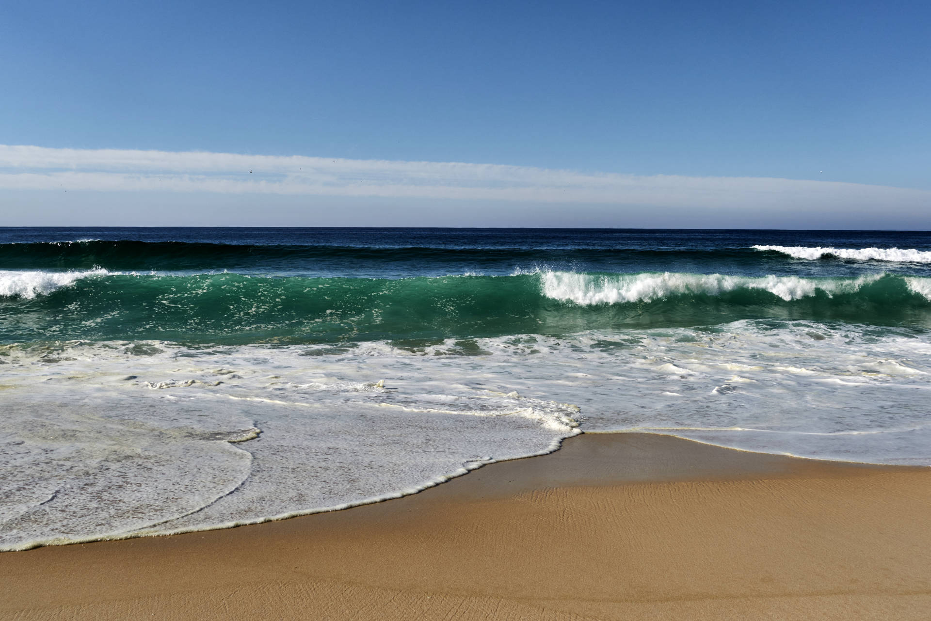 No. 1 Surfdestination in Europa – die purtigiesische Küste eine einzige Wellenmaschine.