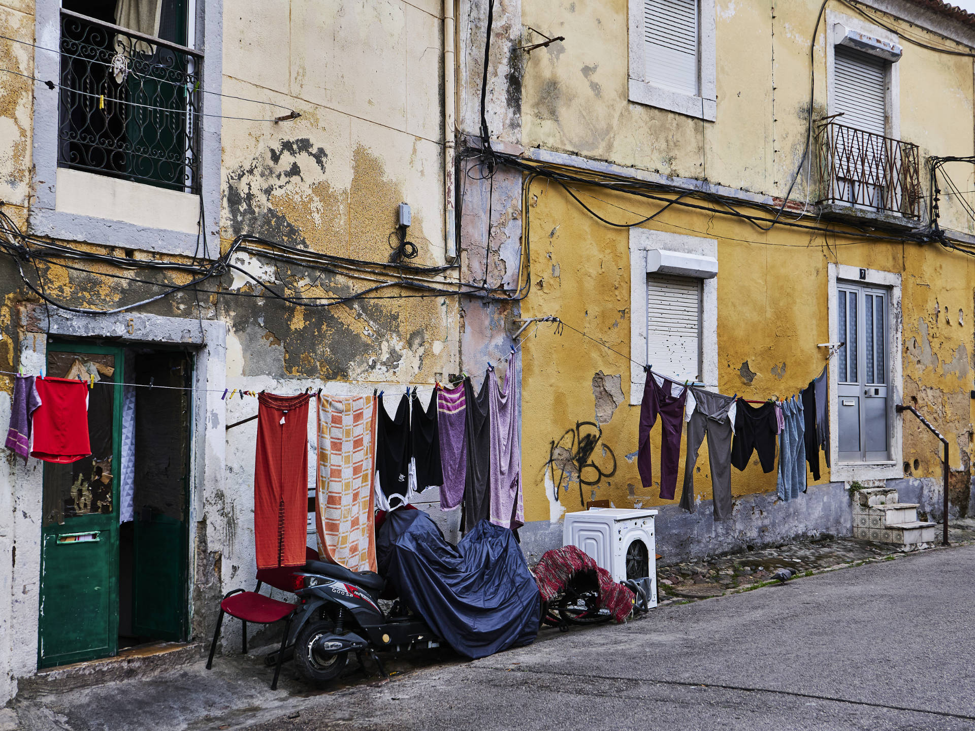 Durch das schmucke Bairro Branco, das Weisse Viertel, von Setúbal.