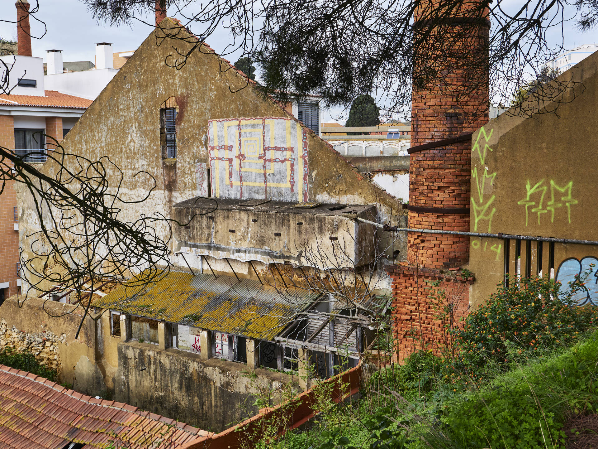 Relikte einer bessern Zeit – Industrieruine in Setúbal.