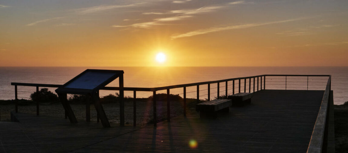 Sunset am Farol Cabo Sardão Portugal.