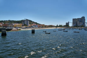 Anlegemanöver Estação Fluvial da Trafaria, Tejo Delta.